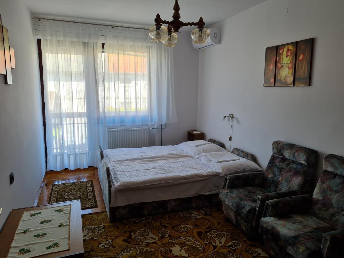 Gyoengyvirag Apartman Lenti Exterior photo